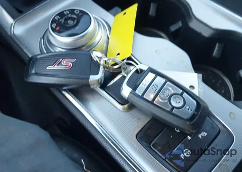 2022 Ford Edge St from USA, damaged, VIN 2FMPK4AP8NBA25628